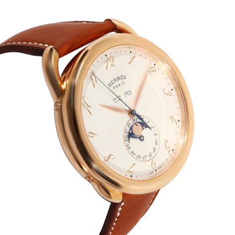 prix montre hermes homme arceau grande lune|Hermes rose gold watch 43mm.